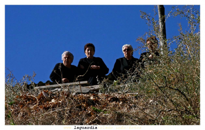 27 de septiembre de 2007. Procesión con el Santo Niño a su ermita: Adiós siencioso en la cuesta de Perejón.
Palabras clave: 27 de septiembre de 2007. Procesión con el Santo Niño a su ermita: Adiós sin voz en la cuesta de Perejón.