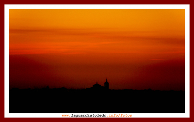 Anochece sobre La Guardia,  sábado 8 de marzo de 2008 a una indefinible hora de la tarde.
Palabras clave: Anochece sobre La Guardia,  sábado 8 de marzo de 2008 a una indefinible hora de la tarde.