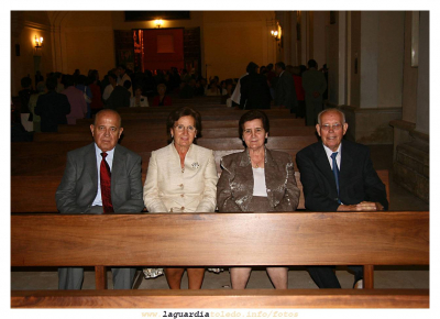 25 de septiembre de 2007. Después de la procesión.
Especialmente dedicada por sus padres a sus hijos que están en el extranjero.

Esperamos que os guste. 
Palabras clave: La procesión