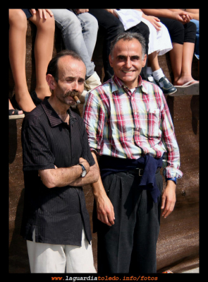 Fiestas 2009 - Se lo debía.... a Antonio
Por recordarnos que ayuda mas el que quiere que el que puede. 
(Tu lo prometiste y lo cumplimos nosotros también)


    
Palabras clave: Fiestas 2009 - Se lo debía.... a Antonio