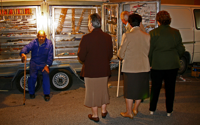 Fiestas 2007, feriantes I : El tio de las navajas, (que anuncia la vendimia)
Palabras clave: Fiestas 2007, feriantes I : El tio de las navajas, (que anuncia la vendimia)