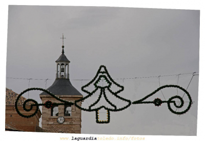 9 de diciembre de 2007. Otras Navidades están en camino....
Nuestra postal de Navidad....

¿ Sabéis mandarla como postal desde la web ?

Si tenéis dudas preguntar en el apartado de ayuda en el foro
FIESTAS, CELEBRACIONES Y TRADICIONES: Las Navidades
Palabras clave: 9 de diciembre de 2007. Otras Navidades están en camino....