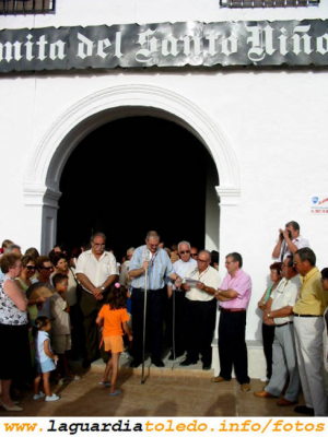 Inaguración oficial de la nueva 'Plataforma' el 2 de Septiembre de 2006
[url=espacio.adicional] [/url]
[color=teal][i]Presidente de la cofradía ofreciendo información acerca de los costes y las entidades y personas que han ayudado de una u otra forma a que la obra se haya realizado. Proyecto Tupi fue una de las entidades mencionadas, algo que sin duda nos enorgullece. [/i][/color]

[url=espacio.adicional] [/url]

Palabras clave: Inaguración oficial de la nueva 'Plataforma' el 2 de Septiembre de 2006