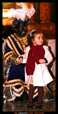 5 de enero de 2008. Los Reyes IV - Mariangeles se quedó sin batería.... pero no sin foto.
Dedicada  a Mariangeles
