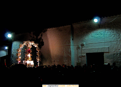 25 de Septiembre 2006, Procesión del Santo Niño. Imágen pasando por delante de la Ermita de Jesús.
[url=espacio.adicional] [/url]
[color=teal][i]¿ Alguien conoce la relación existente entre la Ermita de Jesús y el Santo Niño ?[/i][/color]

[url=espacio.adicional] [/url]
Palabras clave: 25 de Septiembre 2006, Procesión del Santo Niño. Imágen pasando por delante de la Ermita de Jesús.