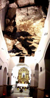 Ermita del Santo Niño panorámica del altar
Palabras clave: Ermita Santo Niño panorámica altar