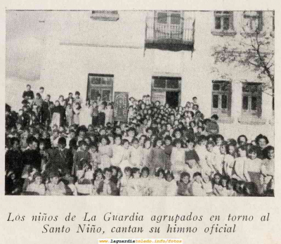Escuelas 'Valentín Escobar'
[url=espacio.adicional] [/url]
[color=teal][i]
Las escuelas siguen estando como aparecen en la fotos a pesar de los casi  70 años que han pasado.

Por cierto ¿ Sabe alguien quien era Valentín Escobar ?

[/i][/color]
[url=espacio.adicional] [/url]

Palabras clave: Escuelas Santo Niño Himno