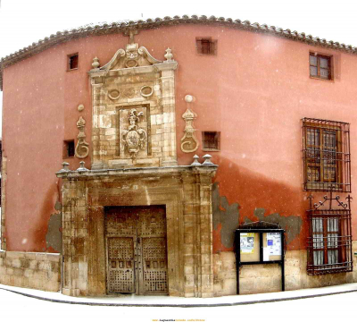 La Casa de la Inquisición nevada (hoy llamada con el eufemismo de Casa de Los Jaenes)
Palabras clave: Panorámica