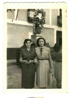 Foto típica con el Santo Niño

