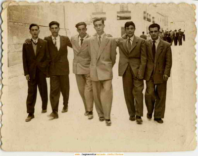 Grupo de amigos en las fiestas ?
