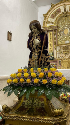 El Santo Niño en la Ermita esperando subirlo a la Iglesia
