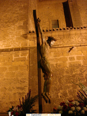 21 de Marzo de 2008. Viernes Santo. El Cristo Crucificado llegando a la Iglesia al final de la procesión
