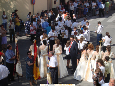 24 de Septiembre de 2007. Desfile de carrozas a su paso por la Glorieta. La Reina, Damas y Mantenedor de 2006
