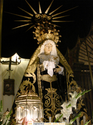 20 de Marzo de 2008. Jueves Santo. La urna en la Iglesia Parroquial después de la procesión
