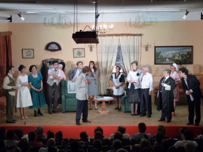 El cadáver del Sr. García
Obra de teatro "El cadáver del Sr. García" de Enrique Jardiel Poncela, representada por el grupo de teatro de la Asociación de Mujeres La Rosaleda
ASOCIACIONES CULTURALES: Asociacion de mujeres La Rosaleda
