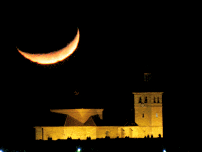 Puesta de la luna
Gif animado formado por 35 fotos de la puesta de la luna el día de Navidad 2014 vista desde el km 2.6 de la Carretera de Barrancondo
