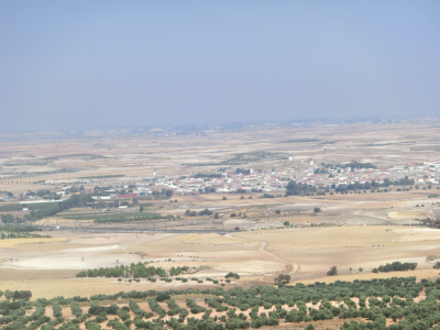 Los cerros de la Vega desde lo alto de la sierra de El Romeral. 16-10-2011
