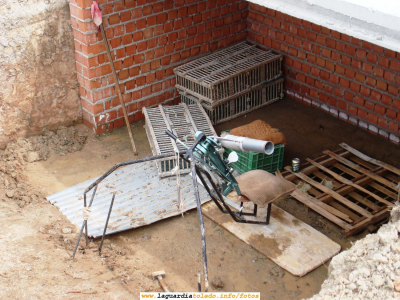 23 de Septiembre de 2006. Concurso de tiro de codorniz. Máquina de tirar codornices
