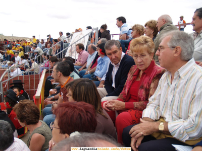 24 de Septiembre de 2006. Corrida de toros en la Plaza ambulante
Instantánea del público asistente al evento
