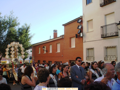 26 de Septiembre de 2006. Saliendo de la Iglesia para iniciar el Ofertorio en la Plaza
