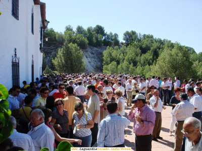 27 de Septiembre de 2006. La Plataforma de la Ermita abarrotada de gente tomando zurra.
