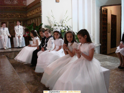 20 de Mayo de 2007. Las Comuniones en La Guardia
Instantánea de los niños en el Altar
