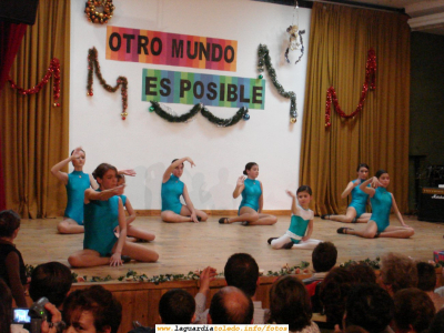 30 de Diciembre de 2006. Festival de Manos Unidas. Escuela de Baile de la Asociacion Cultural dirigida por Esperanza Alvarez
