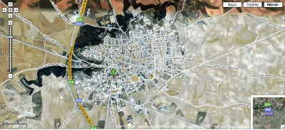 3 de Marzo de 2007. La Guardia vista desde el Google Earth en su versión web, llamada Google Maps
Pongo la referencia temporal porque a ésta fecha estamos en el límite de cobertura de alta resolución del programa, por lo que todavía el pueblo no se ve con nitidez.
Esta imágen se encuentra en internet en [url=http://maps.google.es/maps?f=q&hl=es&q=la+guardia+toledo&sll=40.396764,-3.713379&sspn=15.281887,29.53125&layer=&ie=UTF8&z=15&ll=39.787104,-3.472581&spn=0.015071,0.042915&t=k&om=1][color=navy][i][b]Vision de La Guardia desde el Google Earth en versión web[/b][/i][/color][/url].[/b] [/b] y está generada con la opción Hibrido que mezcla la representación en satélite y en mapa
Compárese esta imagen con otra que tenemos en la web obtenida del SIGPAC [url=http://www.laguardiatoledo.info/fotos/displayimage.php?pos=-1240][color=navy][i][b]Vision de La Guardia desde el SIGPAC[/b][/i][/color][/url].[/b] [/b]

Dar click a la foto para verla con más detalle


