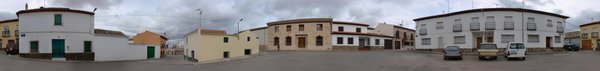 La plaza del Sur (más conocida como Plaza de las Canutas) en el formato de visualización interactivo con controles
LOS ESCENARIOS DE LA VIDA: Los Barrios. < Varios barrios
