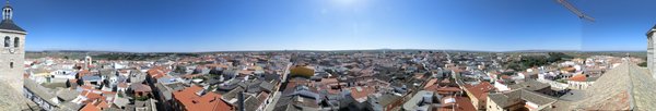 Vista total de La Guardia desde los tejados de la cúpula de la Iglesia en el formato de visualización interactivo con controles
