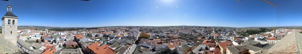Vista total de La Guardia desde los tejados de la cúpula de la Iglesia en el formato de visualización interactivo con controles
