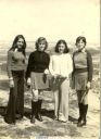 lgt_mozas_posando_cerro_1.jpg