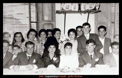 1959. Boda de Fausto López y Flora Muñoz. Celebración en Casa de Cepa
Palabras clave: boda de Fausto López y Flora Muñoz