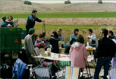 reunion de amigos con pretexto de "la merienda"
reportaje dedicado a mi amigo Juan "el chicho", que se que disfruta un monton en este dia.
FIESTAS, CELBRACIONES Y TRADICIONES: La Merienda
