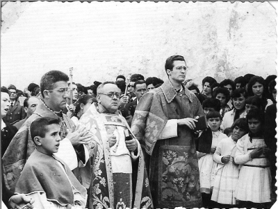 procesion del Santo Niño
Proxcesion del Santo Niño, a su paso por la Ermita de Jesus, el 25 de Septiembre de 1959

