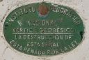 Placa identificativa del Vertice GeodésicoLa Mella.jpg