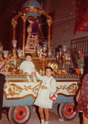 Gema y Modesto en las fiestas de 1976
Gema y Modesto Román (hijos de Modesto y Germana) en las fiestas de 1976 (bueno, de la fecha no estoy muy seguro)
Palabras clave: Modesto Germana