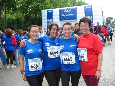 Guardiolas en la Carrera de la Mujer 2009
Carolina, Gema, Germana y Carmen (Amiga de Germana) tras finalizar la carrera de la mujer.

Palabras clave: Carolina Gema Germana Carrera Mujer