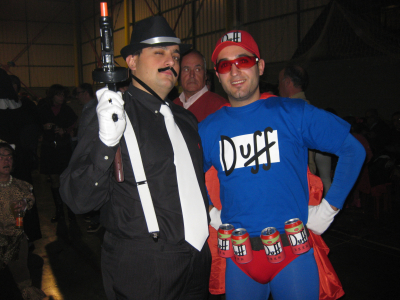 Carnavales 2010 - El Padrino y Duffman
Duff ¡¡ouuu yeah!!
FIESTAS, CELEBRACIONES Y TRADICIONES: Carnavales 2010
Palabras clave: Modesto Carnaval