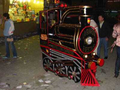 Concurso de carritos
Primer premio del concurso de carritos.

Este año la cosa ha habido gran afluencia de carritos, unos 20 si mal no recuerdo, este fue el ganador (muy currado por cierto). Enhorabuena a sus autores.
Palabras clave: Modesto Carrito