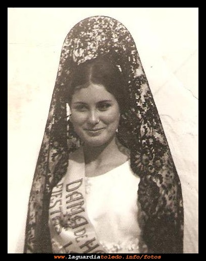 Marina guzman
Marina Guzmán,  una de las primeras damas de honor del año 1969.   
FIESTAS, CELEBRACIONES Y TRADICIONES: < Fiestas patronales 1969
Palabras clave: Marina Guzmán