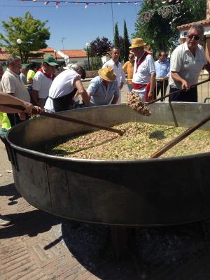 Pisto Manchego. Peña Los Timbales
Fiestas Castilla la Mancha 2015
Palabras clave: pisto timbales