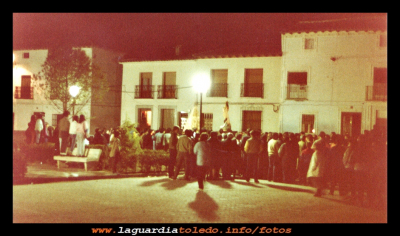 1986_ Procesión
Procesión del reencuentro, semana Santa del 1986.
Palabras clave: Procesión del reencuentro 1986