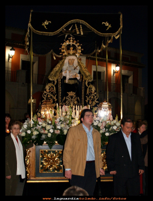 2006_ Nuestra Señora de la Soledad
La Soledad, Semana Santa del año 2006.
Tomasa Sánchez, Jaime Cabiedas y Antonio Cabiedas.

Palabras clave: Semana Santa del año 2006.