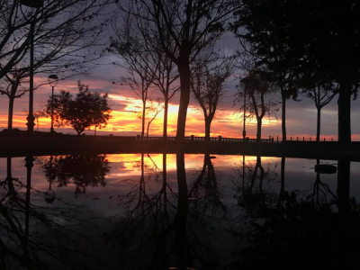 Puesta de sol en el puente de la Constitución
