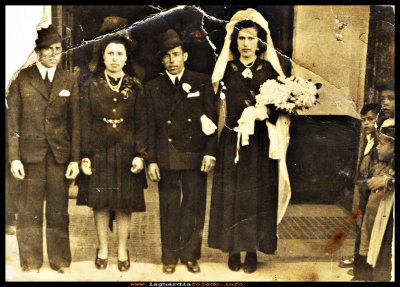 BODA DE ANASTASIO Y JUANA
Boda de Anastasio y Juana, los padrinos José Antonio y Fernanda del  Castillo hermanos del novio, son los padrinos.   
Palabras clave: Boda  Anastasio  Juana