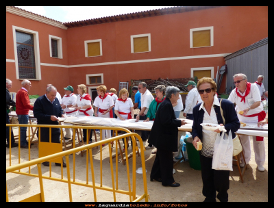 Los Timbales
El día 27 descuidados de hacer comida ¡¡¡¡nos la dan hecha!!!!
Gracias a la peña los TIMBALES  (27-9-2014)

Palabras clave: El  día 27  los TIMBALES