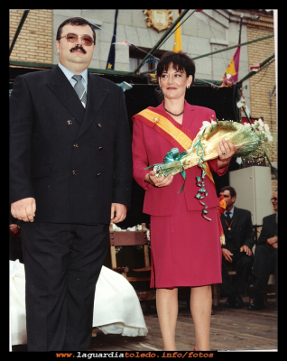 Alicia Valero
Alicia Valero y José Luis Goñi, reina y mantenedor en el año 1981.
Al cumplir 40 años de esta tradición, el 25 de Septiembre del año 1999, se celebró un homenaje a todas las reinas habidas hasta entonces.

Palabras clave: Alicia Valero y José Luis Goñi