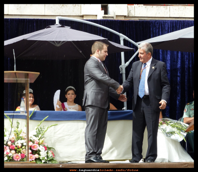 Bienvenido
El presidente de la cofradía del Santo Niño Don Matías del Castillo, da la bienvenida al nuevo mantenedor Cristóbal Sánchez (24-9-2014)
Palabras clave: mantenedor  Cristóbal Sánchez 