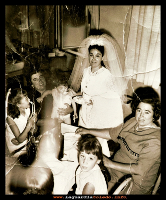  Boda 1968
Boda de María Montenegro. Año 1968.
Palabras clave: Boda